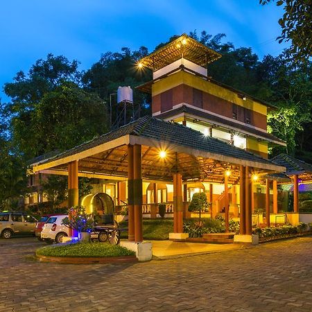 Upavan Resort Витірі Екстер'єр фото
