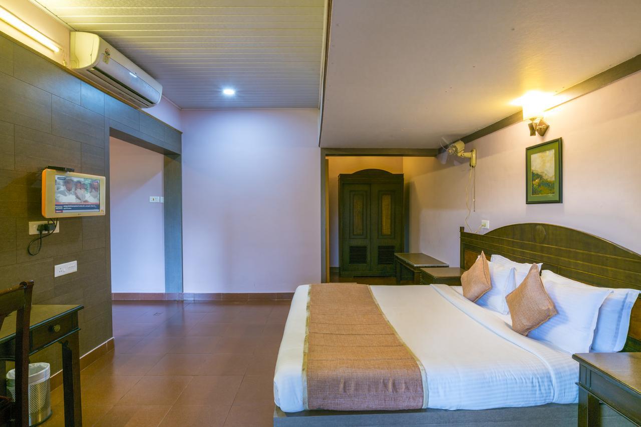 Upavan Resort Витірі Екстер'єр фото