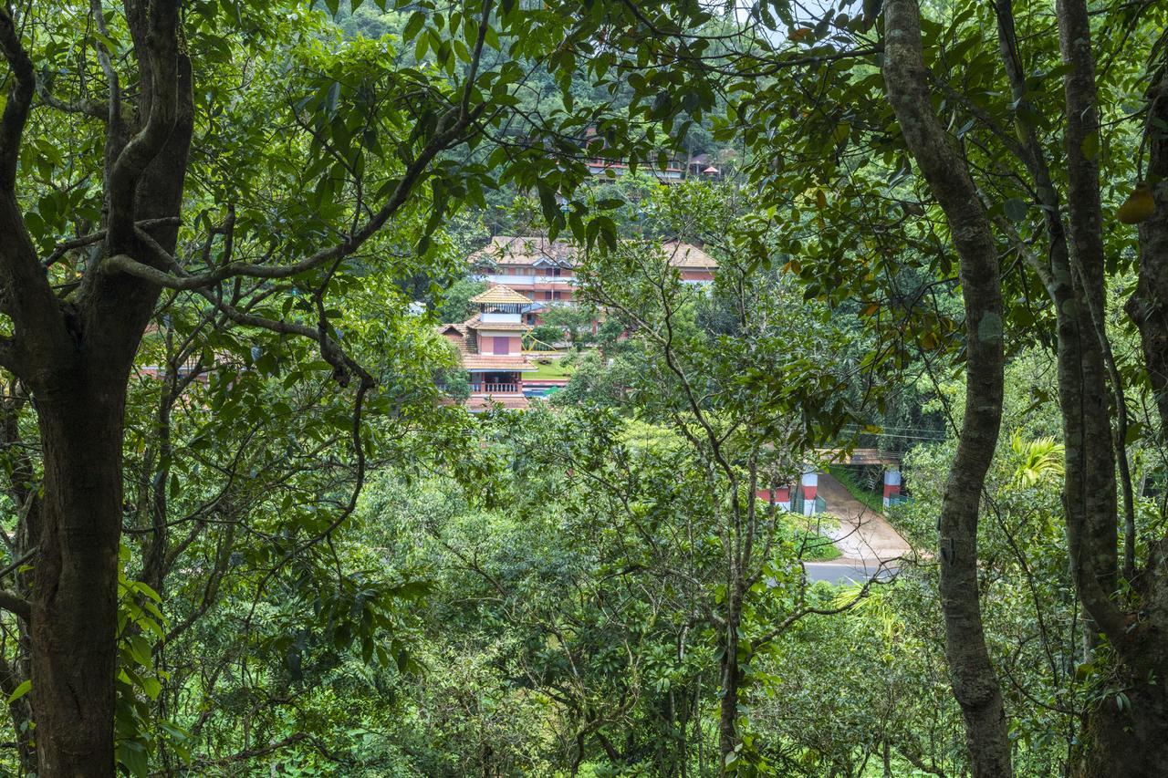 Upavan Resort Витірі Екстер'єр фото