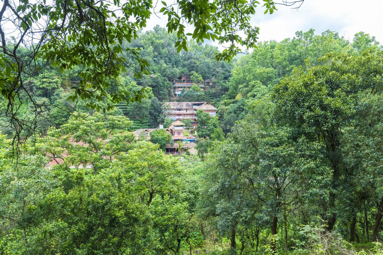 Upavan Resort Витірі Екстер'єр фото