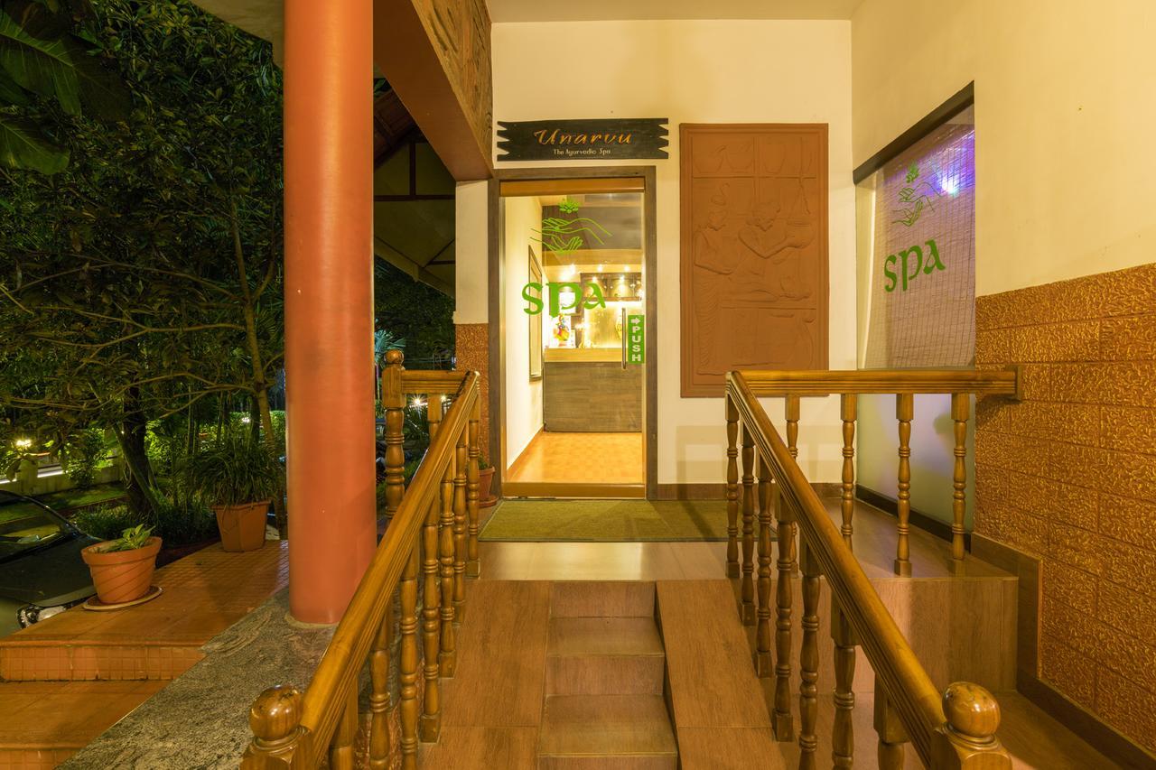 Upavan Resort Витірі Екстер'єр фото