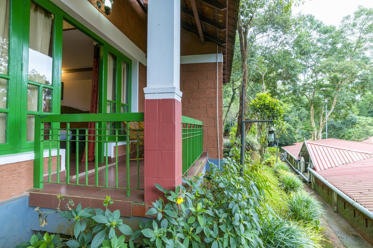 Upavan Resort Витірі Екстер'єр фото